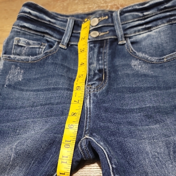 KanCan Dark Blue Frayed Hem Estillo Cropped Jeans - Picture 6 of 9